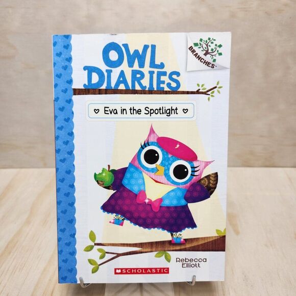 Owl Diaries Two Scholastic Chapter Books by Rebecca Elliott - Picture 4 of 5
